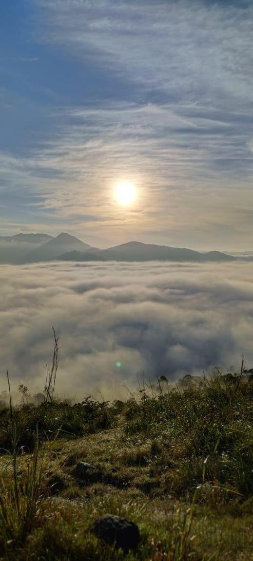Moriah Berg Tourist Villa Vagamon Vandiperiyar Ngoại thất bức ảnh